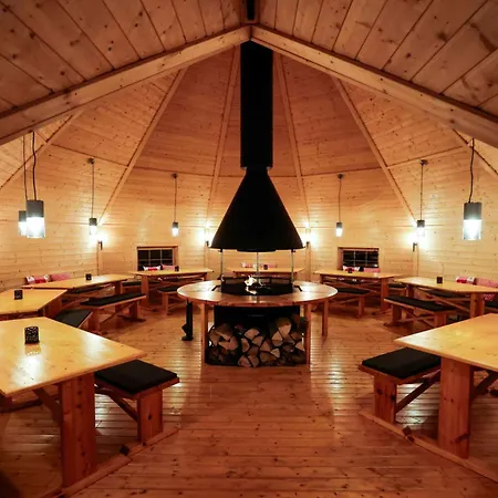 Und Kongresszentrum Wanderath Otel 3*